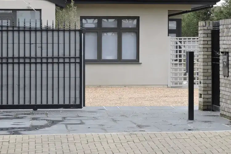 bronzewood london-residential services gate automation